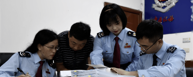 细思惶恐！税务查账居然如此细致，从员工的工牌款式发现端倪，最终补税罚款575万！